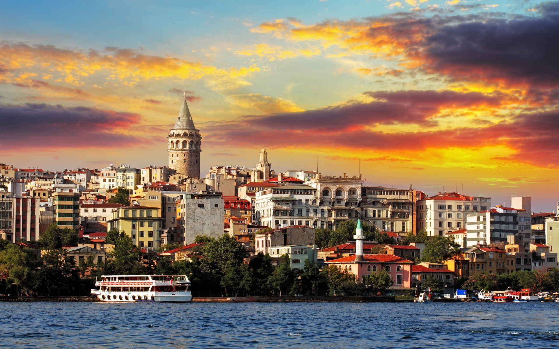 Istanbul Wallpapers, Pictures, Images