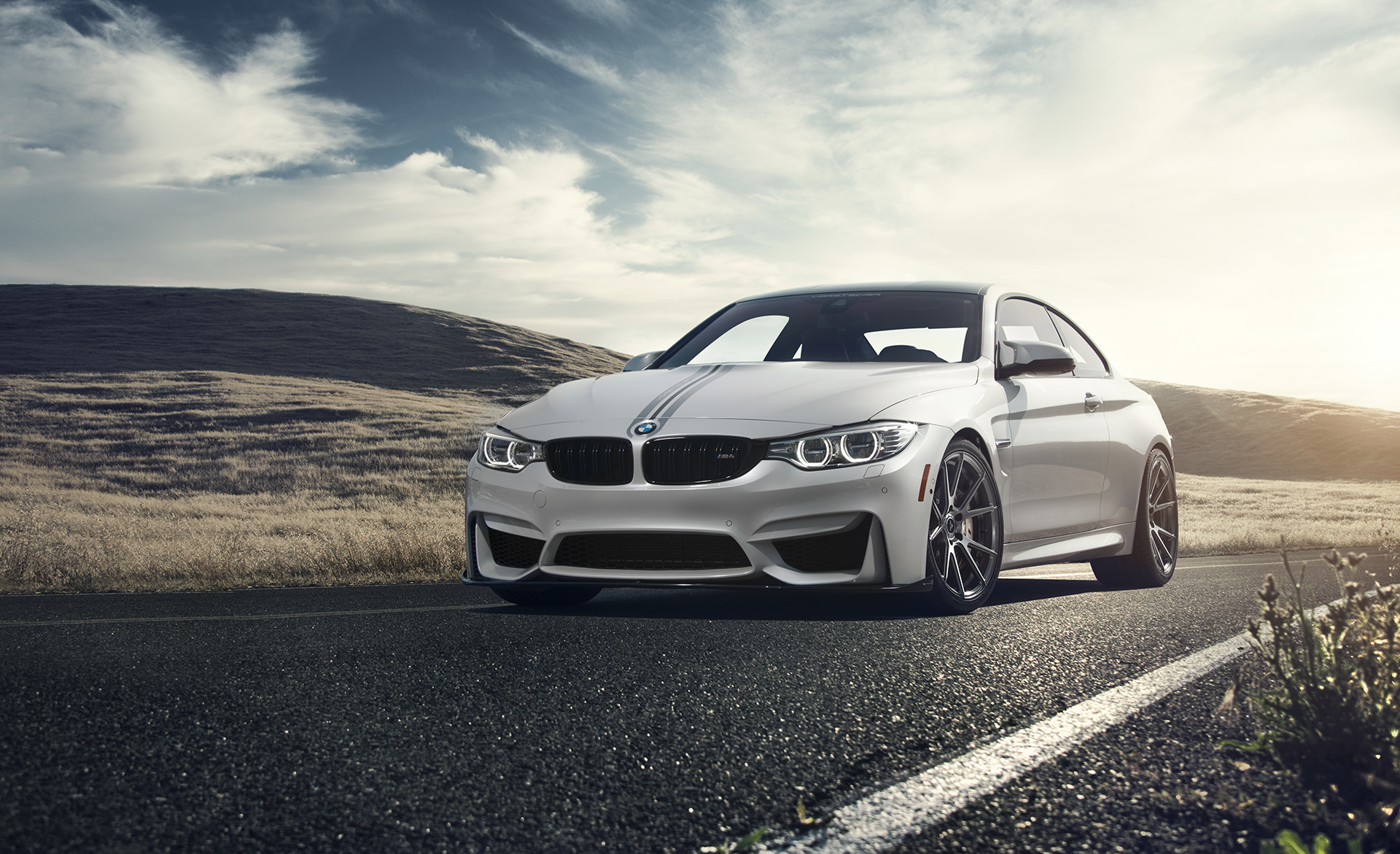  BMW  M4 Wallpapers  Pictures Images