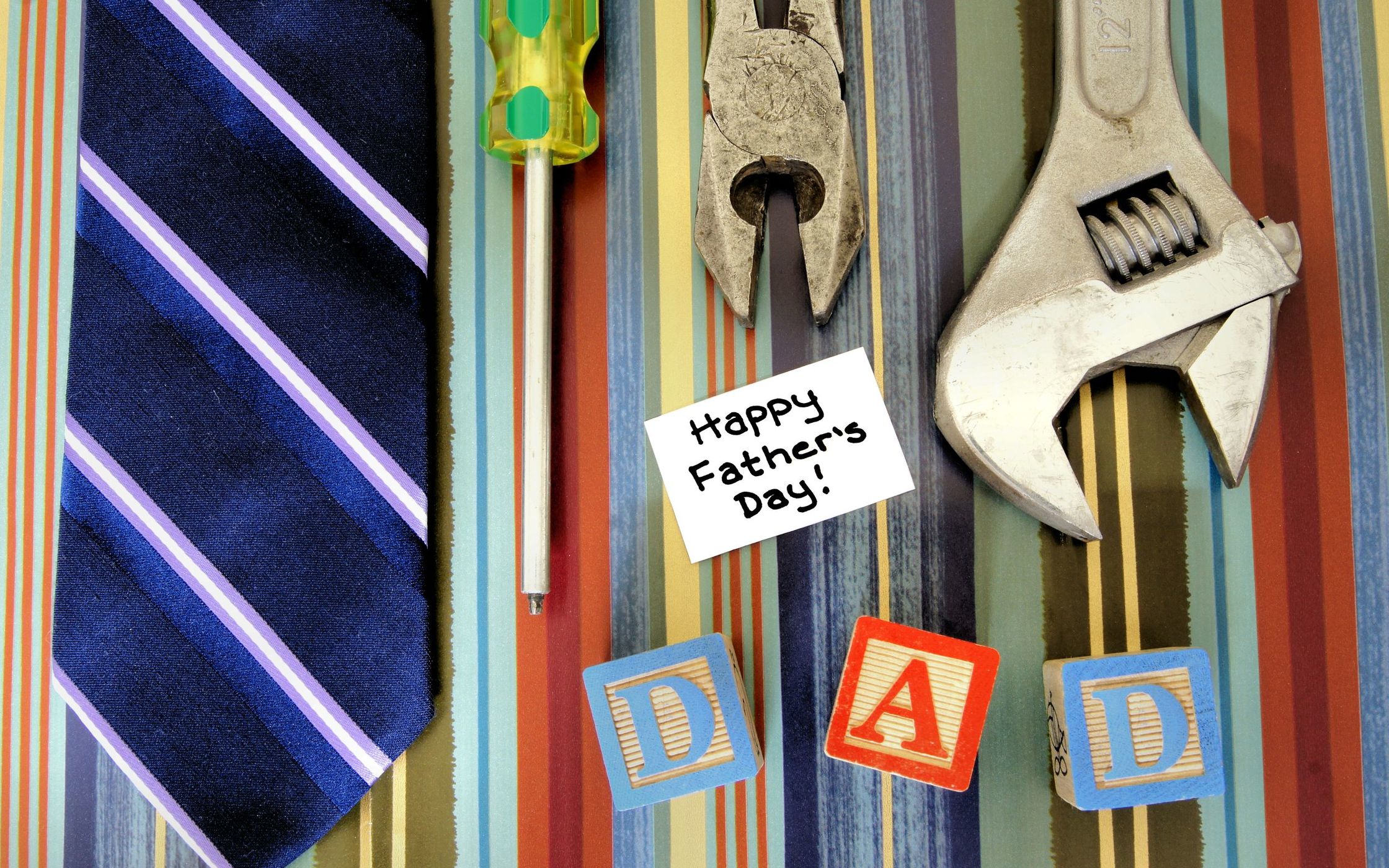 Father's Day Backgrounds, Pictures, Images