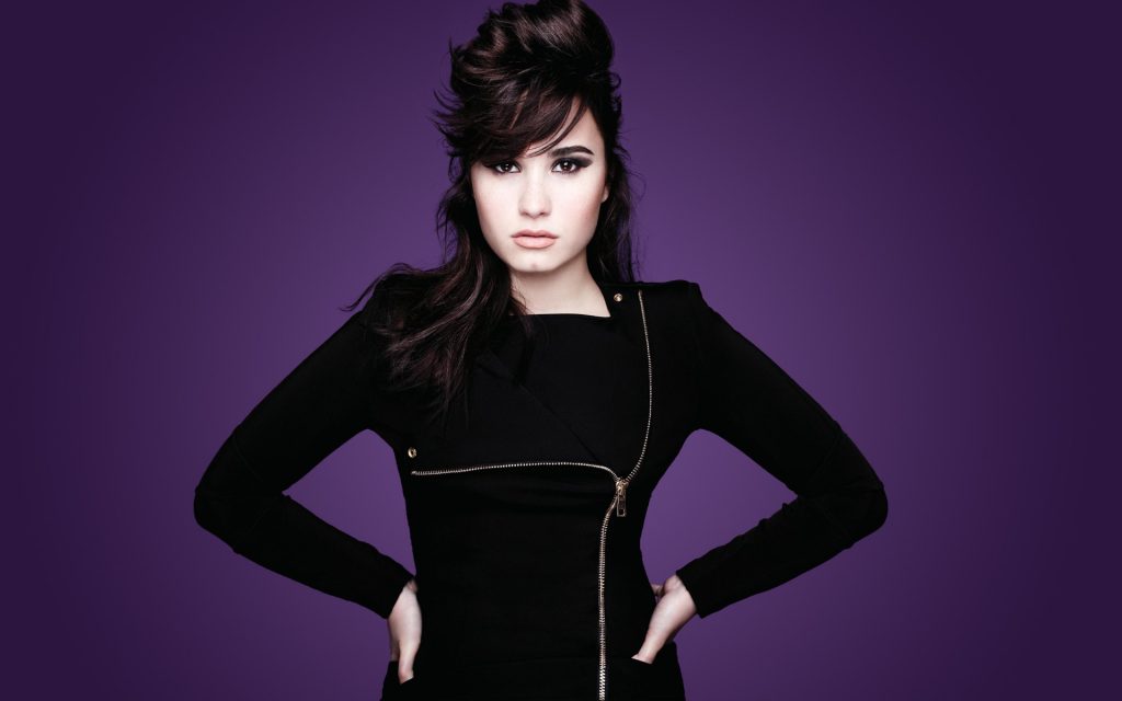 Demi Lovato Widescreen Wallpaper