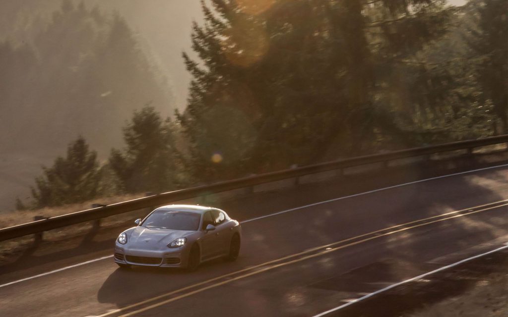 Porsche Panamera Widescreen Wallpaper