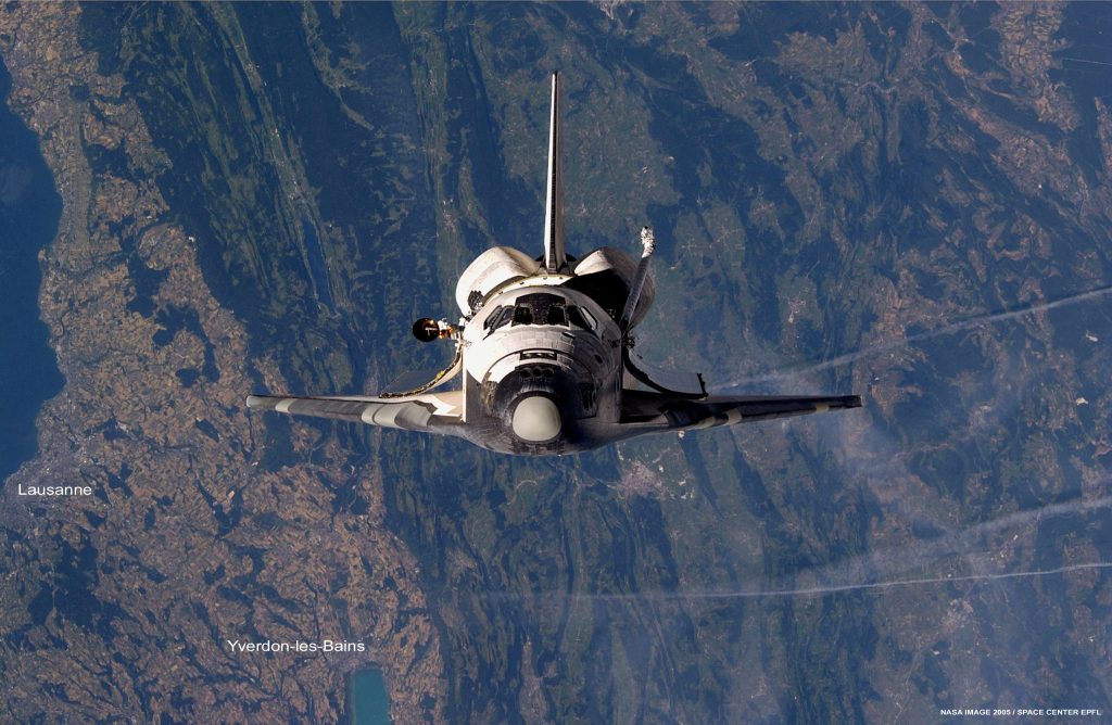Space Shuttle Discovery Wallpaper