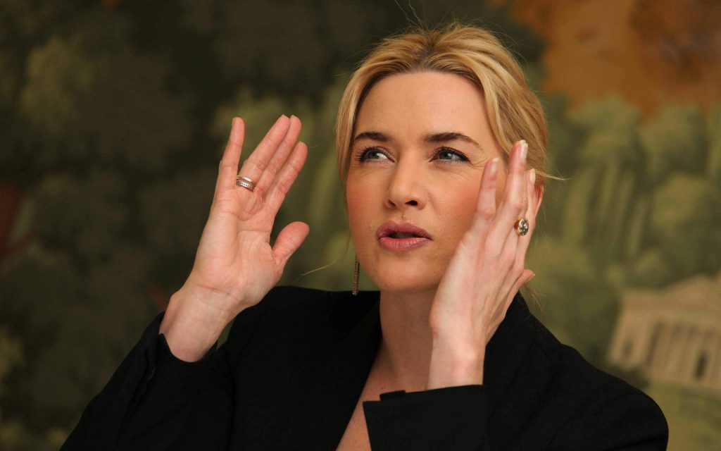 Kate Winslet Widescreen Background
