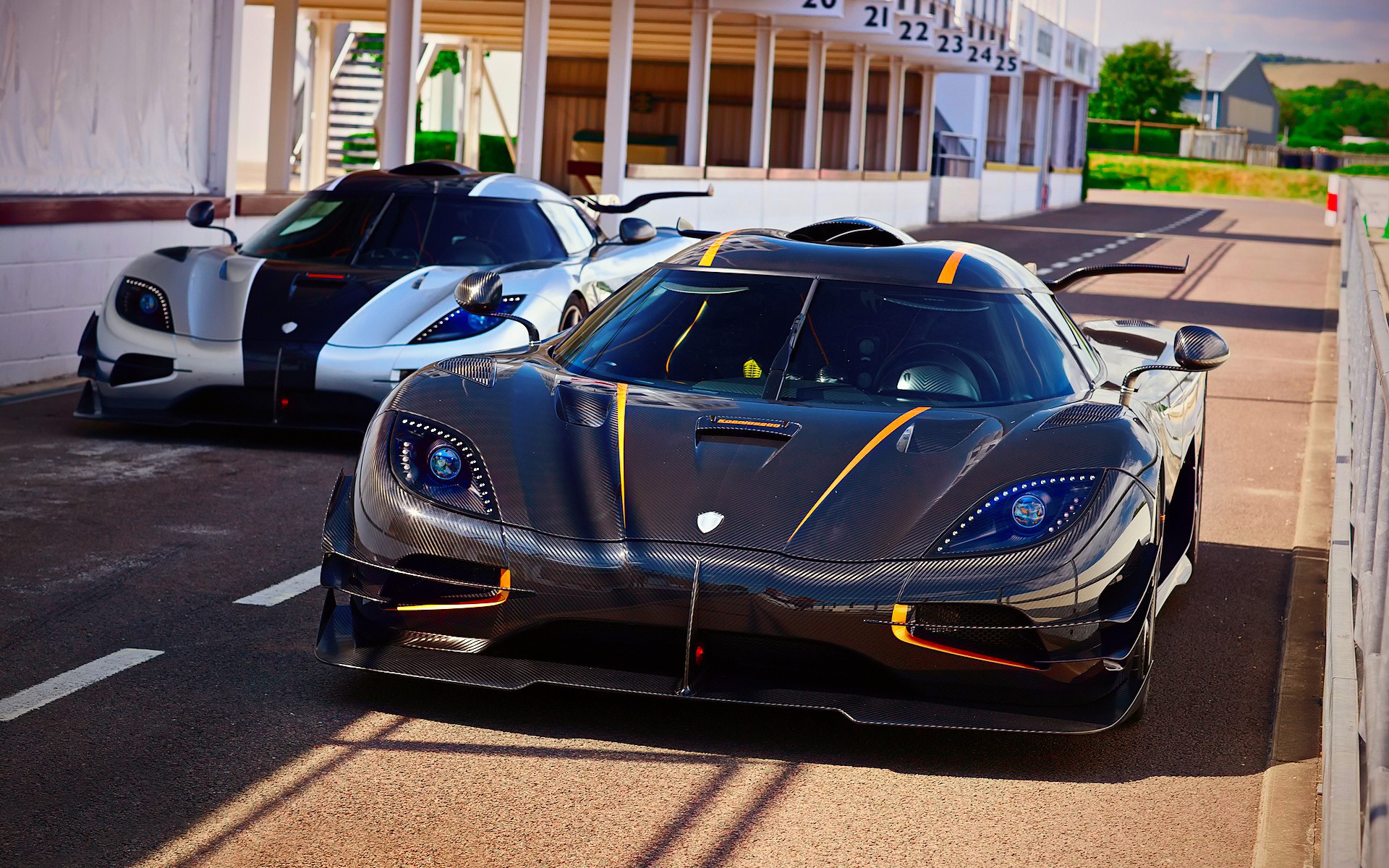 Koenigsegg Agera Wallpapers Pictures Images