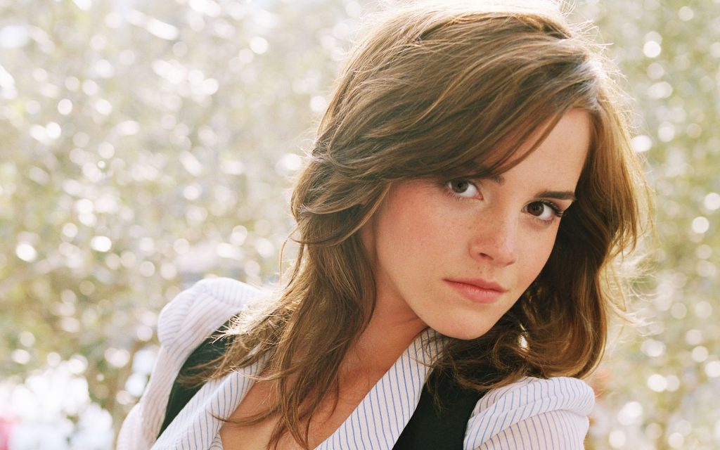 Emma Watson HD Widescreen Wallpaper