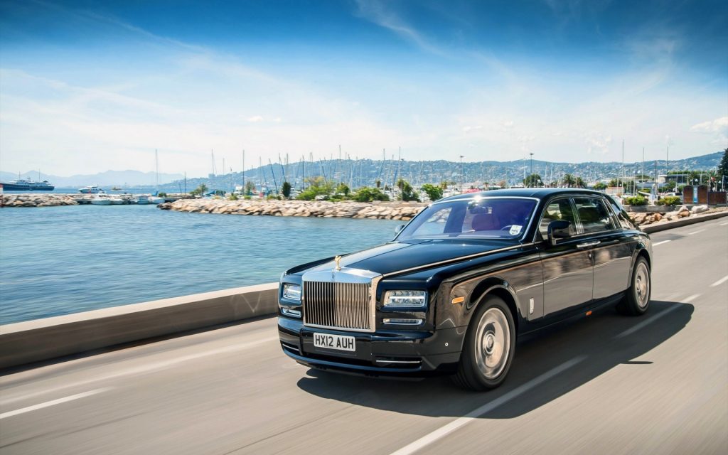 Rolls-Royce Phantom Widescreen Wallpaper