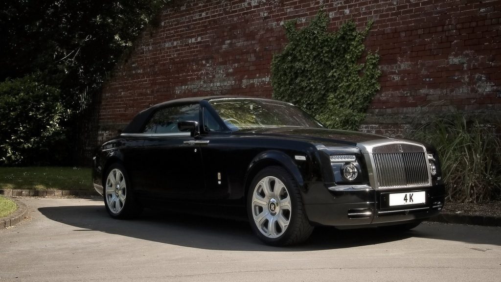 Rolls-Royce Phantom Full HD Wallpaper