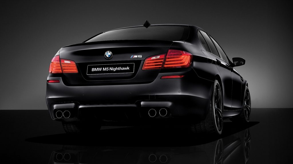 BMW M5 Full HD Wallpaper