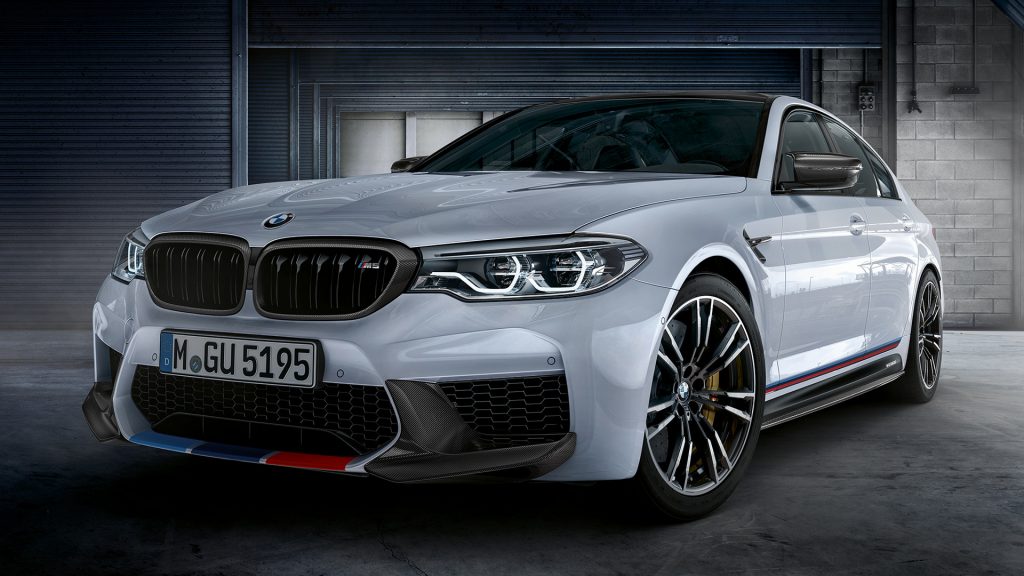 BMW M5 Full HD Wallpaper