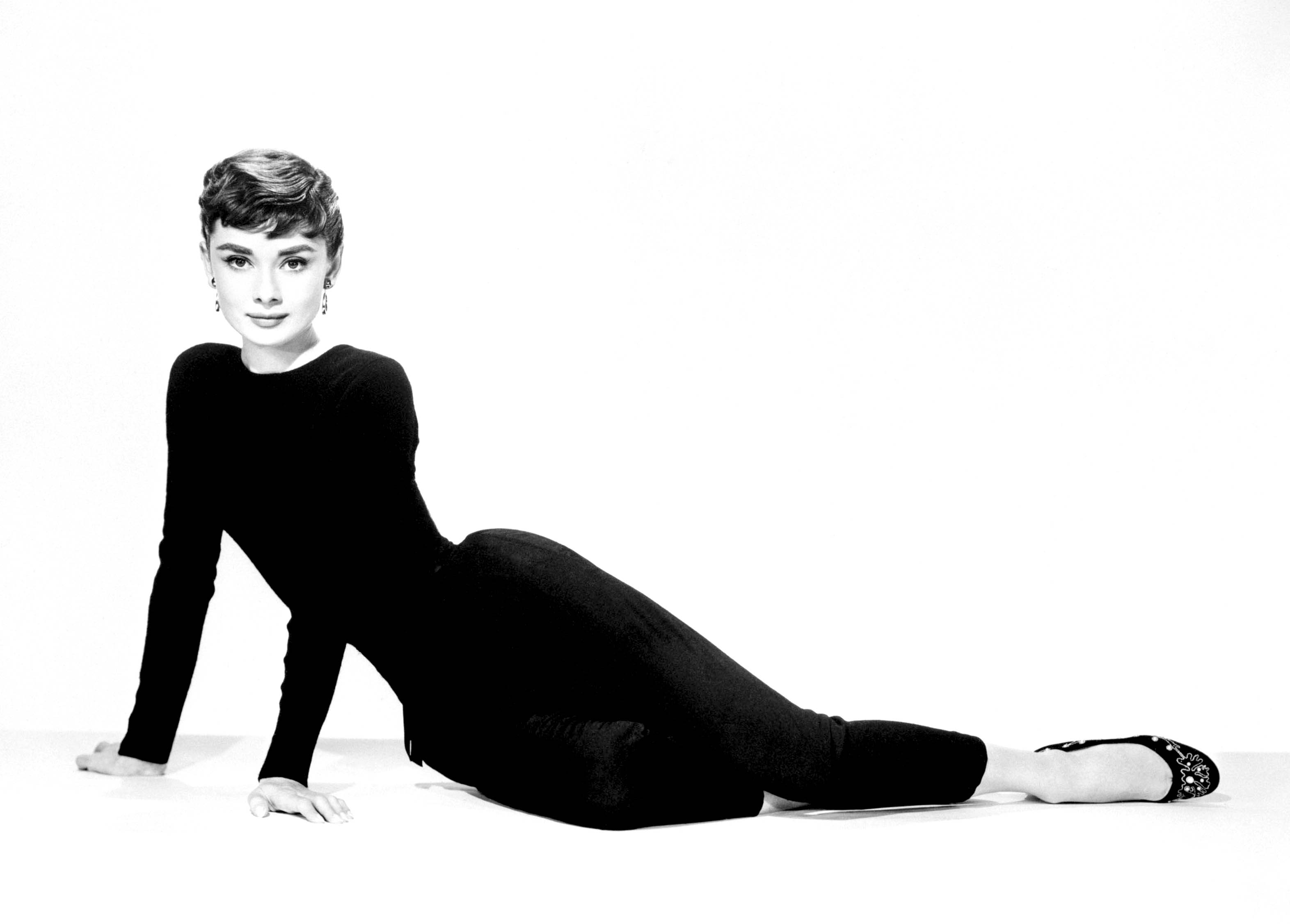 Audrey Hepburn Wallpapers, Pictures, Images