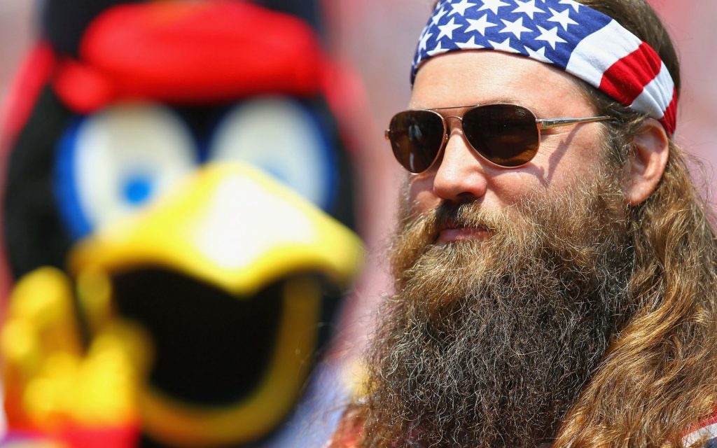 Duck Dynasty Widescreen Background