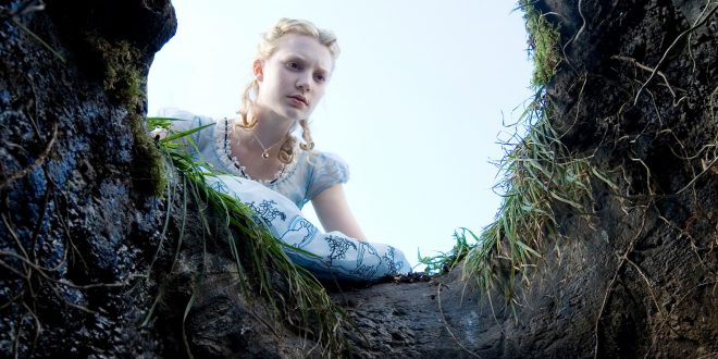 Alice In Wonderland (2010) Backgrounds