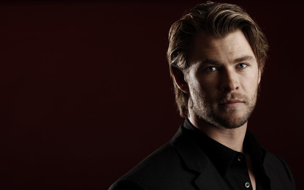 Chris Hemsworth Widescreen Wallpaper