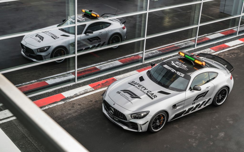 Mercedes-AMG GT R Widescreen Wallpaper