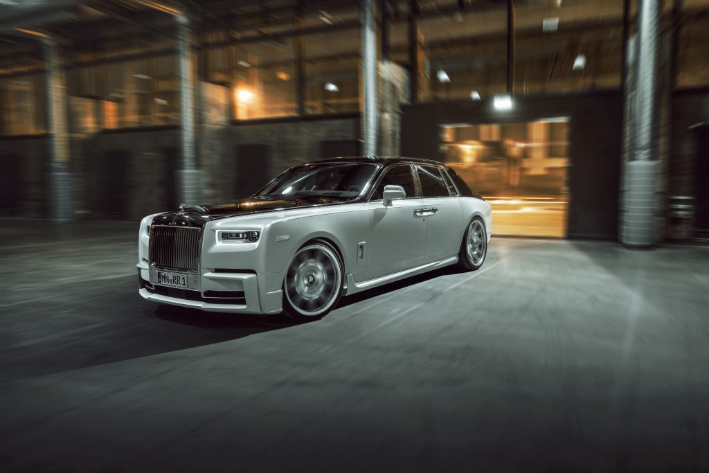 Rolls-Royce Phantom Background