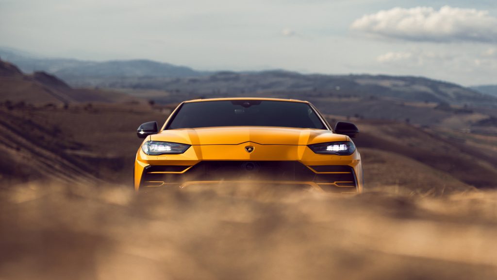 Lamborghini Urus Quad HD Wallpaper