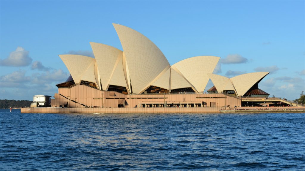 Sydney Opera House Quad HD Wallpaper