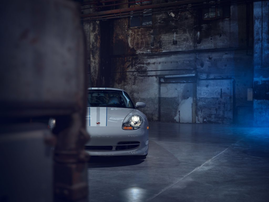 Porsche 911 Carrera HD Wallpaper